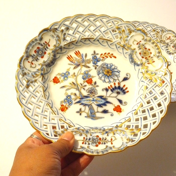 RARE 2 Meissen Antique - Plates Blue Onion "Buntes Zwiebelmuster " Porcelain - Picture 2 of 13